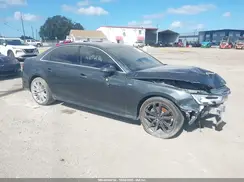 WAULMAF40JA233578 2018 AUDI A4
