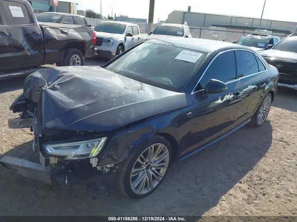 WAULMAF40JA233578 2018 AUDI A4 - Image 2