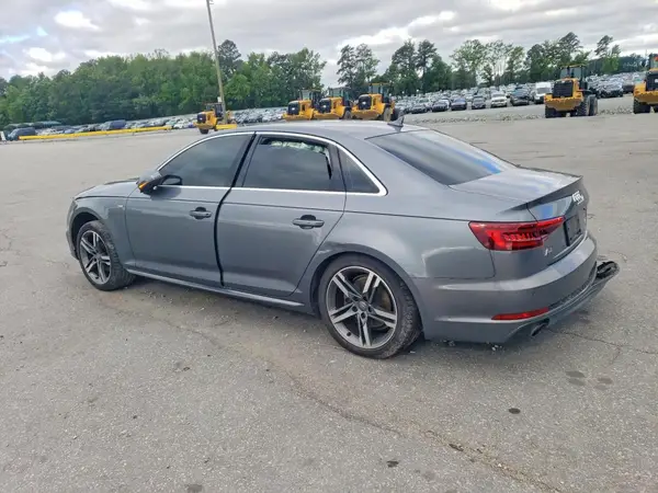 WAULMAF40JN010448 2018 AUDI A4 - Image 2