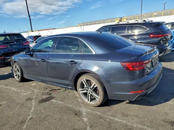 WAULMAF41JN001662 2018 AUDI A4 - Image 2