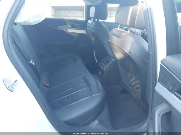 WAULMAF43HA167845 2017 AUDI A4 - Image 8