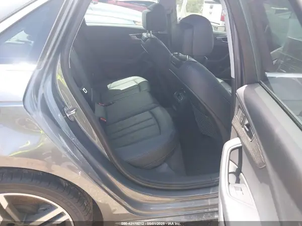 WAULMAF43JA221344 2018 AUDI A4 - Image 8
