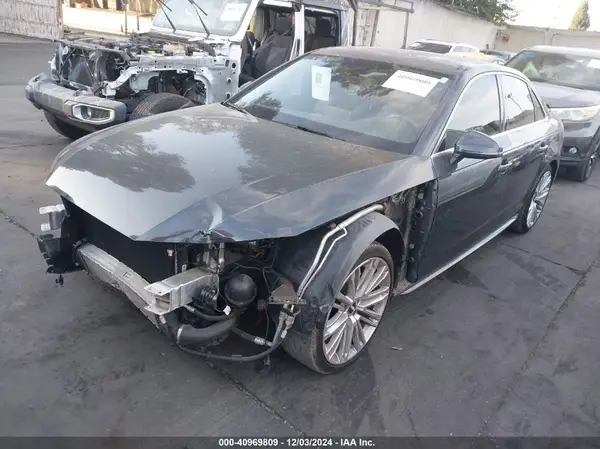 WAULMAF44JA145066 2018 AUDI A4 - Image 2