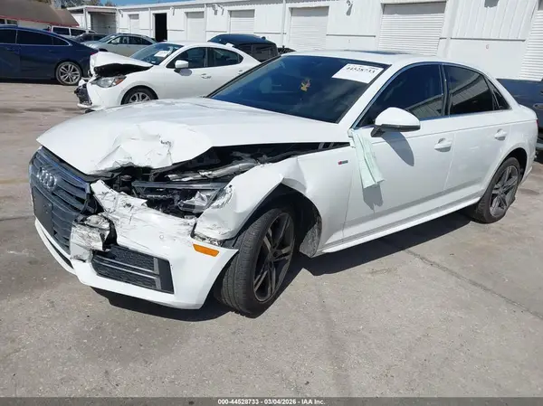 WAULMAF44JA220722 2018 AUDI A4 - Image 2