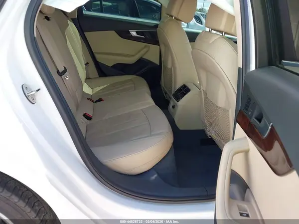 WAULMAF44JA220722 2018 AUDI A4 - Image 8