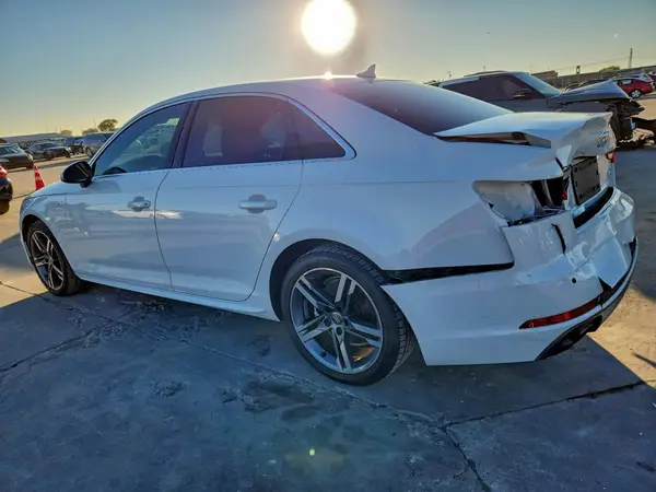 WAULMAF44JA233874 2018 AUDI A4 - Image 2