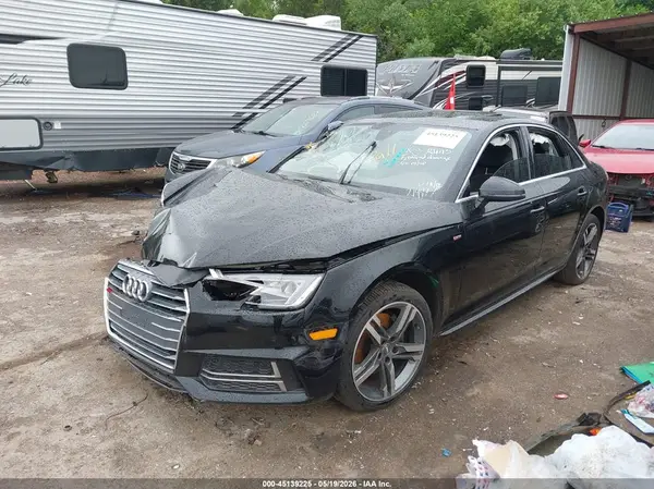 WAULMAF45JA219997 2018 AUDI A4 - Image 2