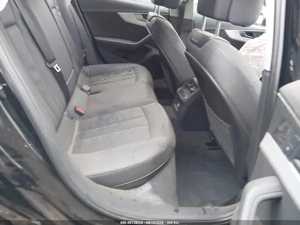 WAULMAF45JA219997 2018 AUDI A4 - Image 8