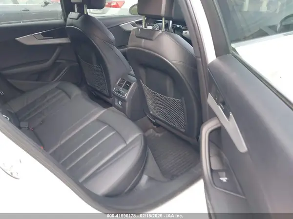WAULMAF47JA100218 2018 AUDI A4 - Image 8