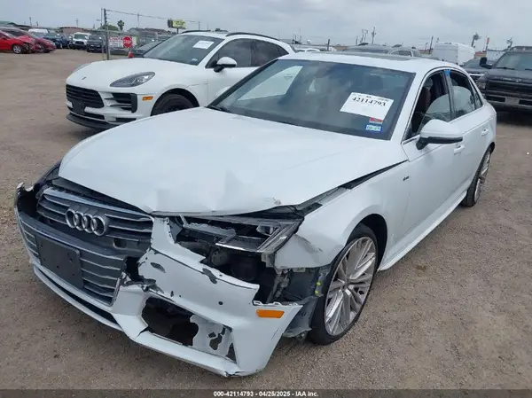 WAULMAF47JA100901 2018 AUDI A4 - Image 2