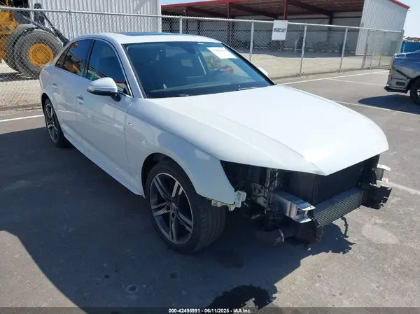 WAULMAF49JA108756 2018 AUDI A4 - Image 1