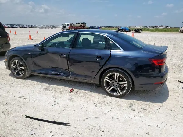 WAULMAF4XJA043612 2018 AUDI A4 - Image 2
