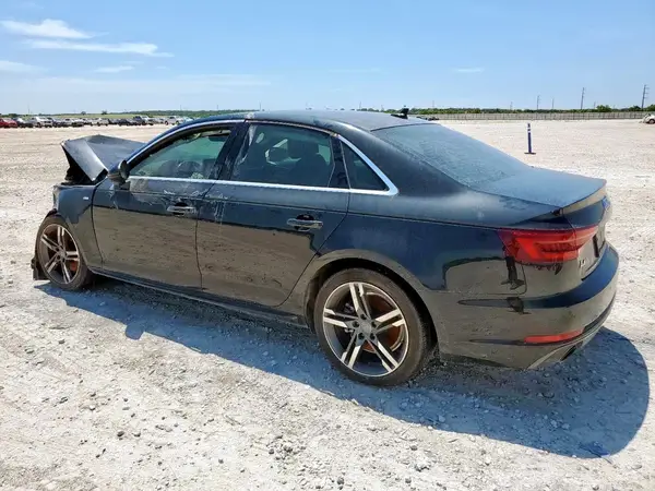 WAULMAF4XJA043741 2018 AUDI A4 - Image 2