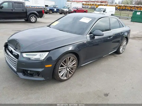 WAULNAF40HN010134 2017 AUDI A4 - Image 2