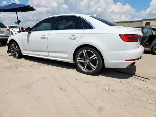 WAULNAF42HN023712 2017 AUDI A4 - Image 2