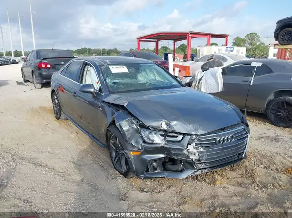 WAULNAF43HN013156 2017 AUDI A4 - Image 1