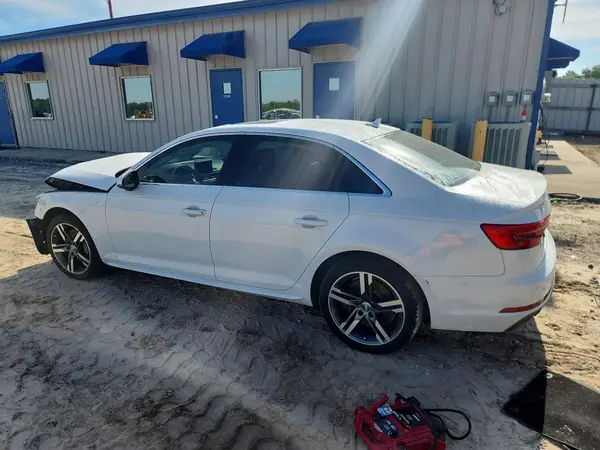 WAULNAF44HN018317 2017 AUDI A4 - Image 2