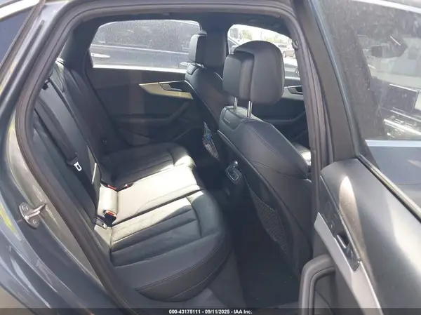 WAULNAF44HN019242 2017 AUDI A4 - Image 8