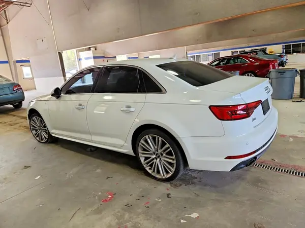 WAULNAF47HN019641 2017 AUDI A4 - Image 2