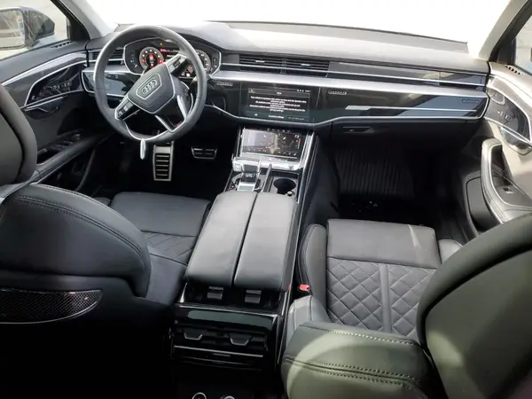 WAULSAF80NN001652 2022 AUDI S8 - Image 8