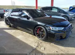 WAULSAF86RN013889 2024 AUDI S8