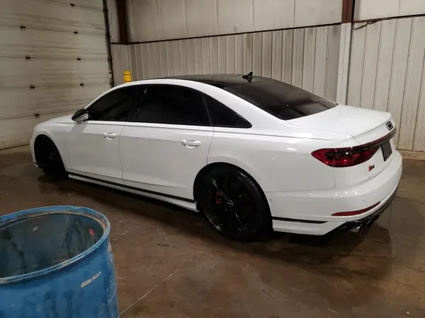 WAULSAF87PN008715 2023 AUDI S8 - Image 2