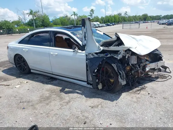 WAULSAF88RN002909 2024 AUDI S8 - Image 1