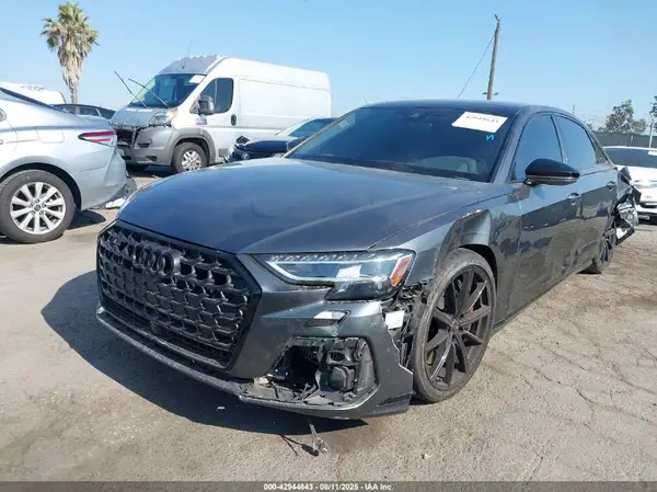 WAULSAF88RN005227 2024 AUDI S8 - Image 2