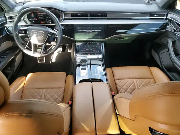 WAULSBF82NN006809 2022 AUDI S8 - Image 8