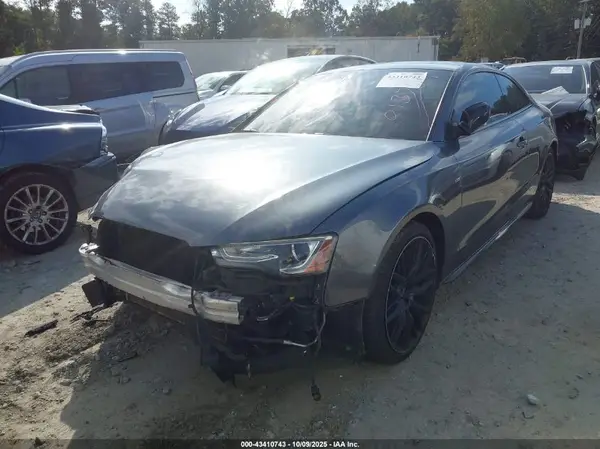 WAUM2AFR0GA013789 2016 AUDI A5 - Image 2
