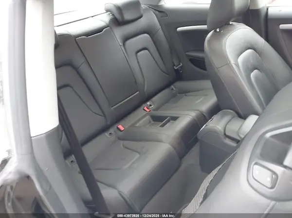 WAUM2AFR2GA002700 2016 AUDI A5 - Image 8
