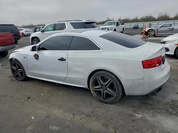WAUM2AFR2GA021490 2016 AUDI A5 - Image 2