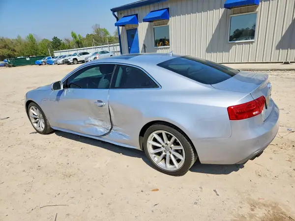 WAUM2AFR5GA028479 2016 AUDI A5 - Image 2