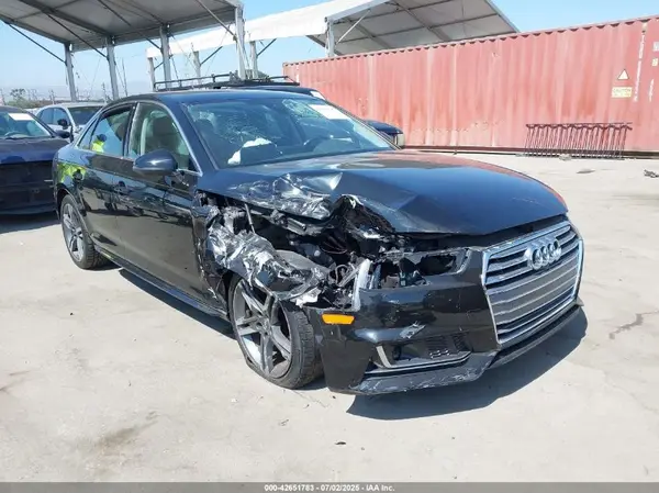 WAUMMAF40JA138779 2018 AUDI A4 - Image 1