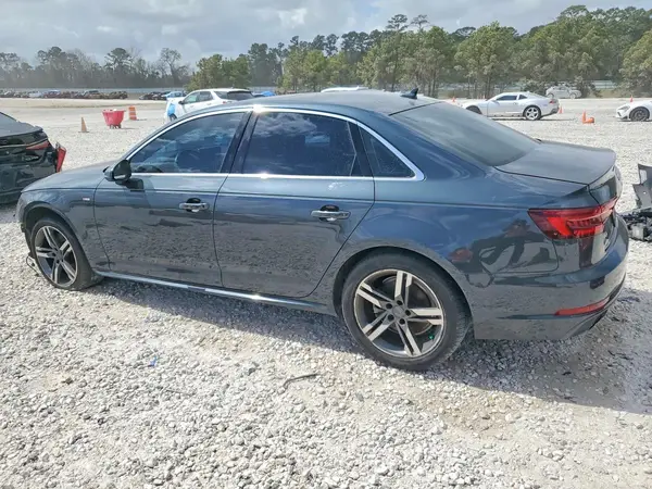 WAUMMAF41JN010902 2018 AUDI A4 - Image 2