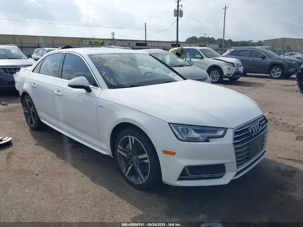 WAUMNAF42HA040313 2017 AUDI A4 - Image 1
