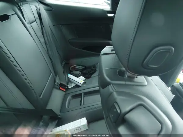 WAUNNAF57JA003860 2018 AUDI A5 - Image 8