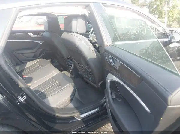 WAUP2AF29KN107641 2019 AUDI A7 - Image 8