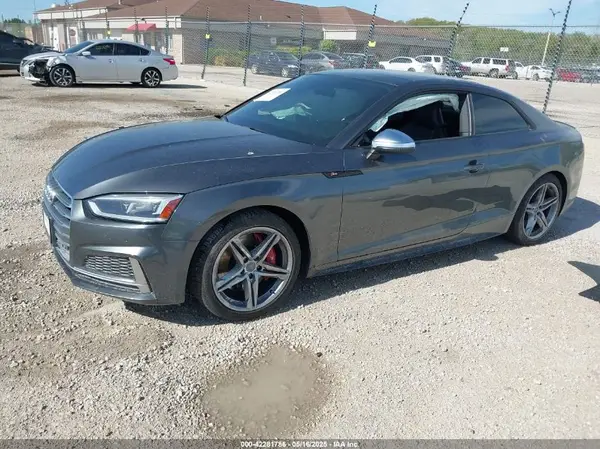 WAUP4AF51JA089985 2018 AUDI S5 - Image 2