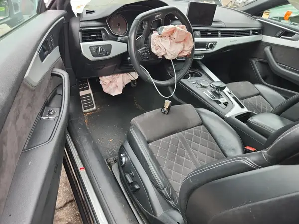 WAUP4AF53JA046863 2018 AUDI RS5 - Image 8
