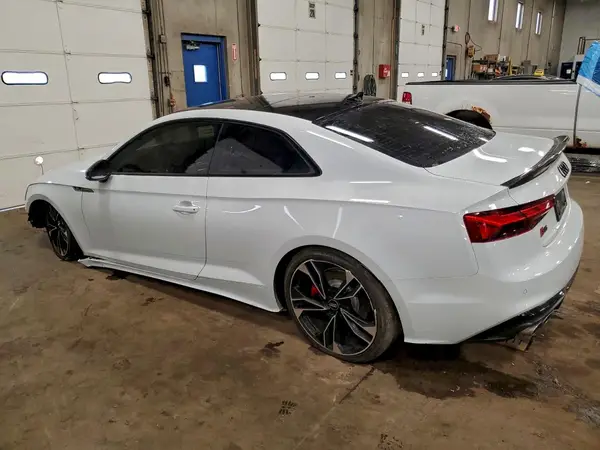 WAUP4AF54MA007977 2021 AUDI RS5 - Image 2