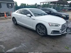 WAUP4AF55JA010351 2018 AUDI S5