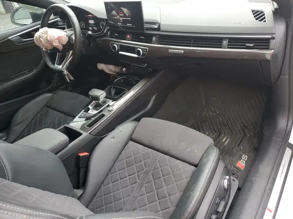 WAUP4AF57NA037525 2022 AUDI RS5 - Image 8