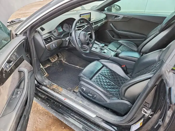 WAUP4AF58JA120195 2018 AUDI RS5 - Image 8