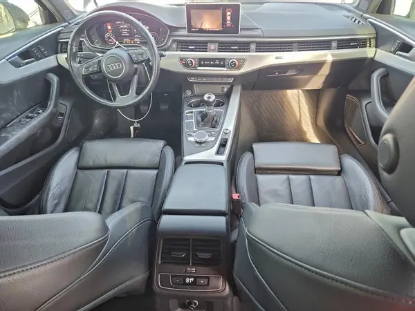 WAUPNAF42HA158102 2017 AUDI A4 - Image 8
