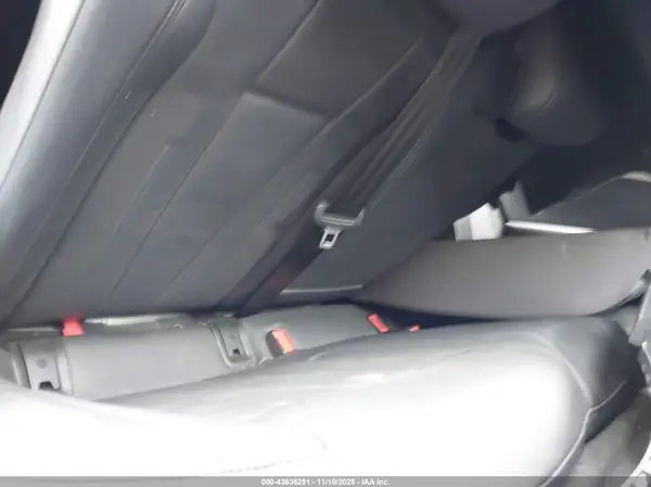 WAUPNAF47JA022456 2018 AUDI A4 - Image 8