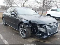 WAUPNAF48JA207163 2018 AUDI A4