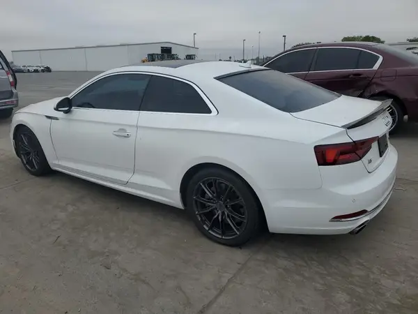 WAUPNAF52JA094609 2018 AUDI A5 - Image 2