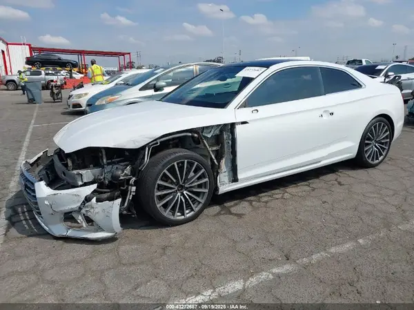 WAUPNAF56JA007505 2018 AUDI A5 - Image 2