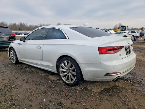 WAUPNAF58JA019672 2018 AUDI A5 - Image 2